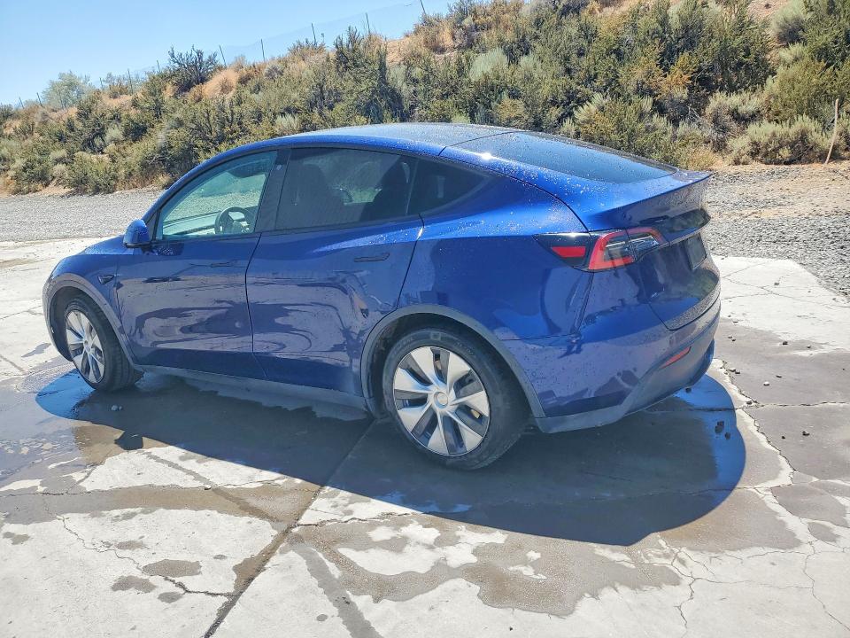 Foto 2 de la subasta – 2021 TESLA MODEL Y con VIN 5YJYGDEE9MF060652