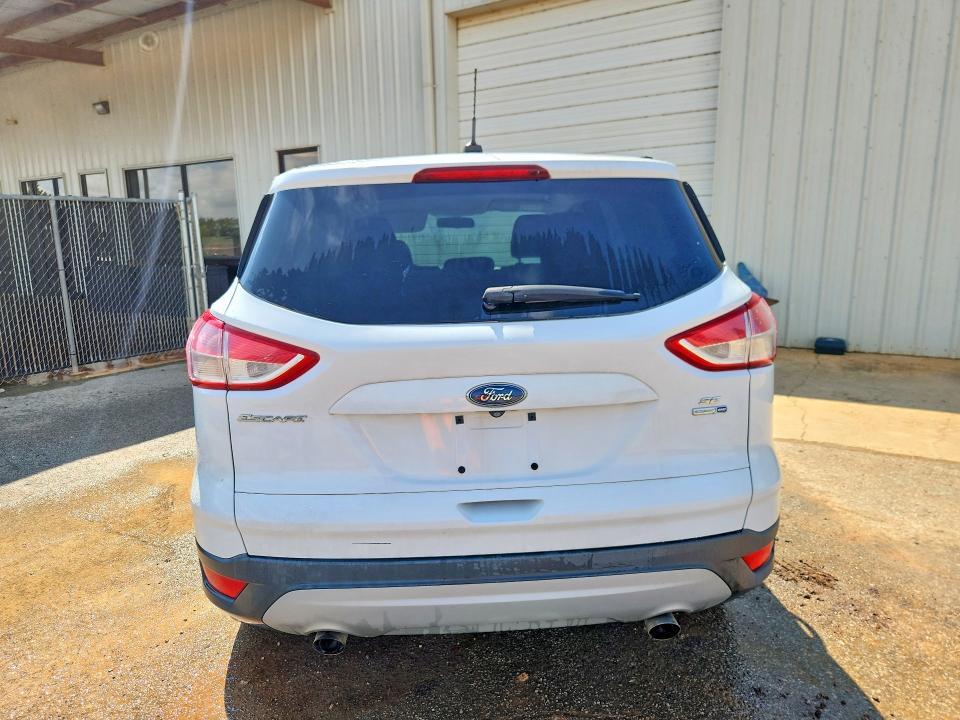 Photo 6 from auction – 2016 FORD ESCAPE with VIN 1FMCU9GXXGUA39198