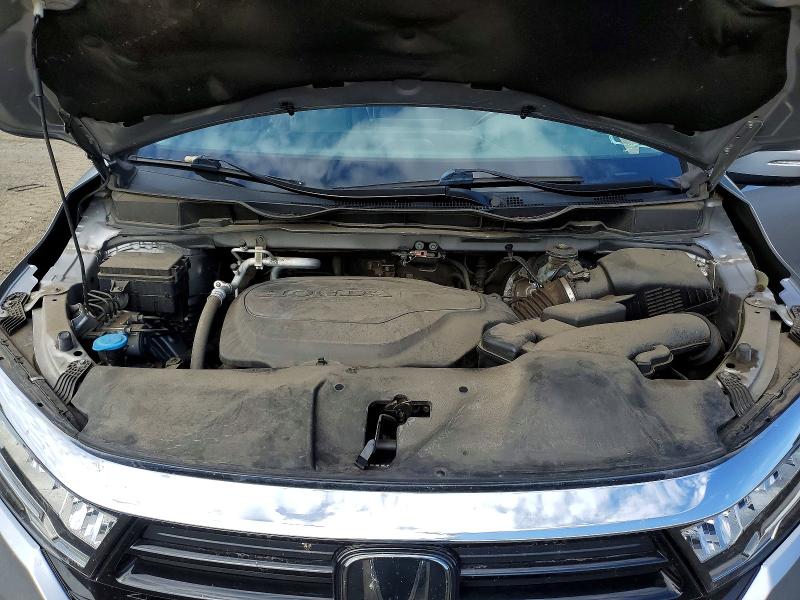 Photo 12 from auction – 2021 HONDA ODYSSEY with VIN 5FNRL6H74MB028958