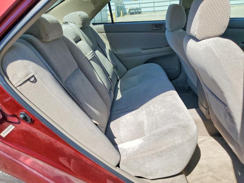 Photo 10 from auction – 2004 TOYOTA CAMRY with VIN 4T1BE30K74U285657