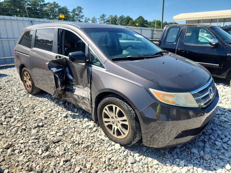 Photo 4 from auction – 2011 HONDA ODYSSEY with VIN 5FNRL5H60BB088685