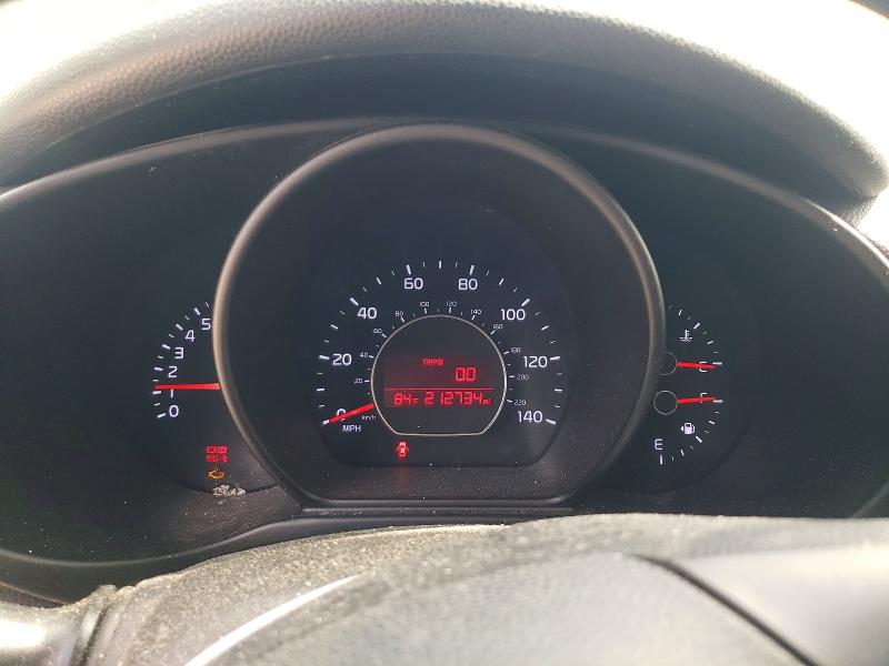 Photo 9 from auction – 2014 KIA SOUL with VIN KNDJN2A24E7022907