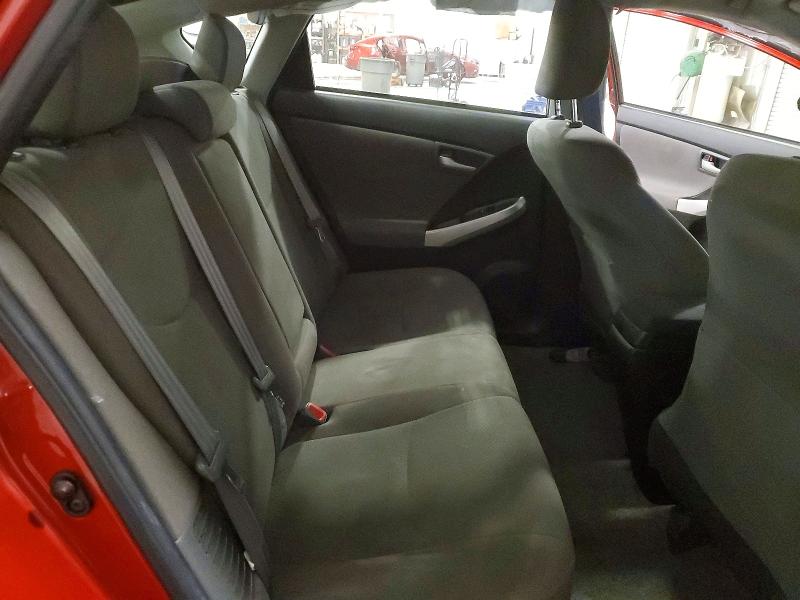 Photo 10 from auction – 2016 TOYOTA PRIUS with VIN JTDKN3DU6F1970852