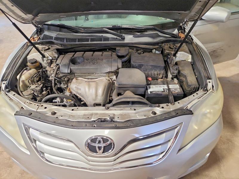 Photo 11 from auction – 2011 TOYOTA CAMRY with VIN 4T1BF3EK9BU662704