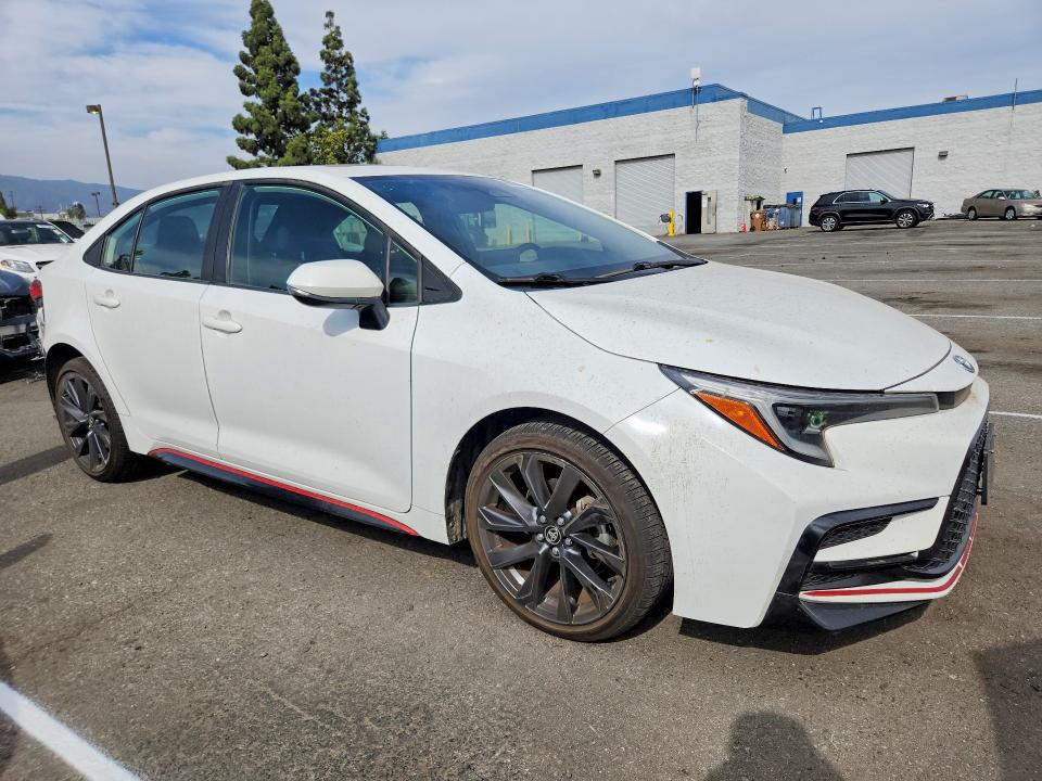 Photo 4 from auction – 2023 TOYOTA COROLLA HYBRID with VIN JTDBCMFE2PJ009586