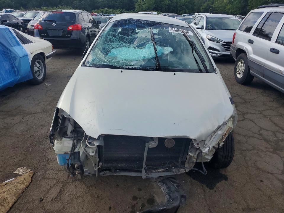 Photo 5 from auction – 2004 TOYOTA COROLLA with VIN JTDBR32E842040538