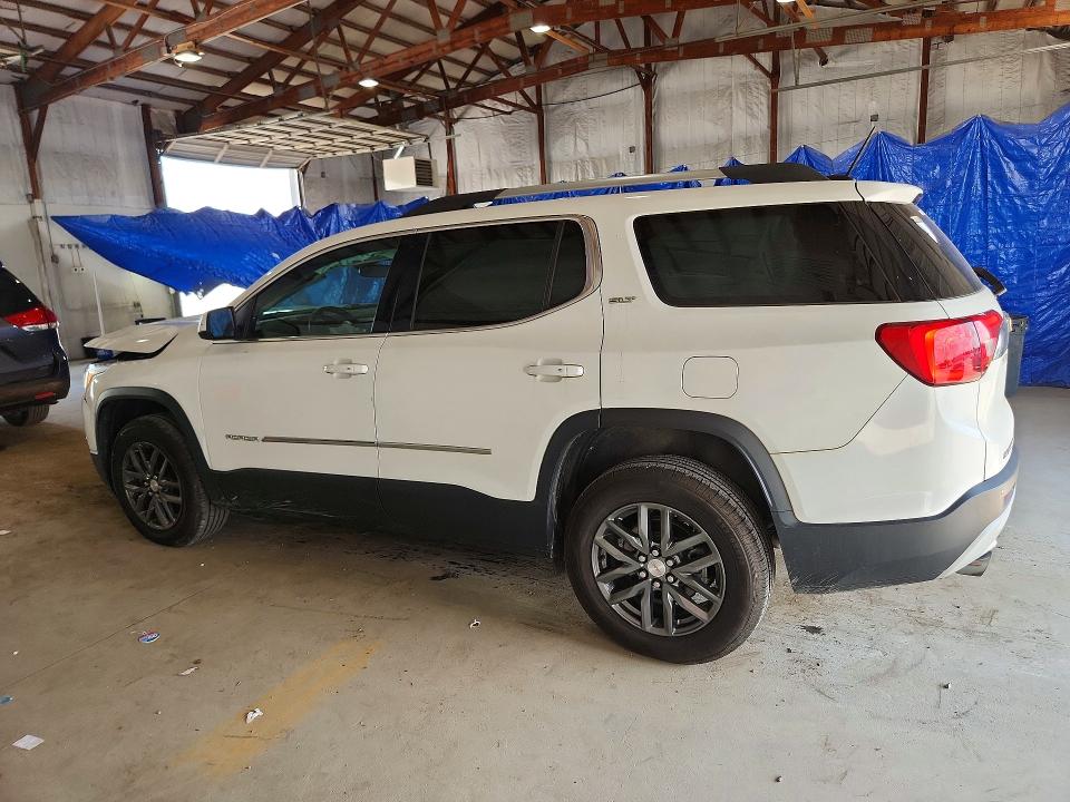 صورة رقم 2 من المزاد - 2019 GMC ACADIA مع VIN 1GKKNULS3KZ295774