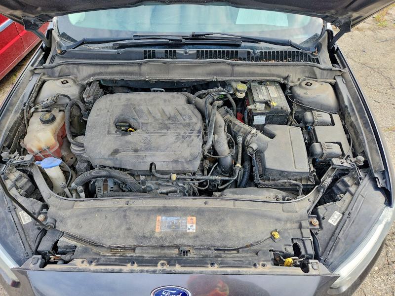 Photo 11 from auction – 2016 FORD FUSION with VIN 3FA6P0HD3GR326081