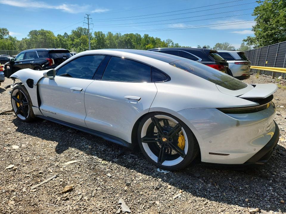 Photo 2 from auction – 2022 PORSCHE TAYCAN with VIN WP0AC2Y17NSA54110