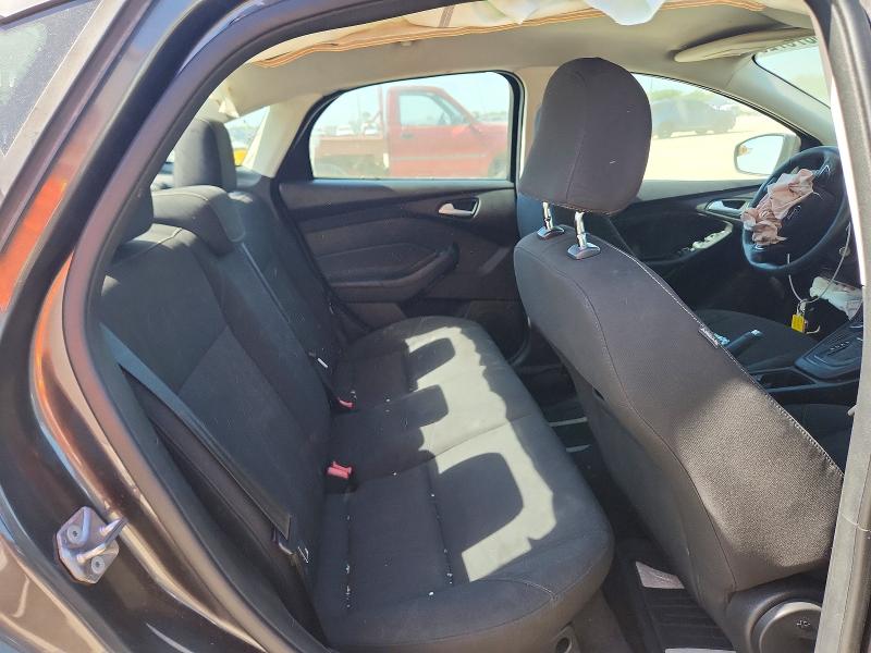 Photo 10 from auction – 2015 FORD FOCUS with VIN 1FADP3F25FL357114