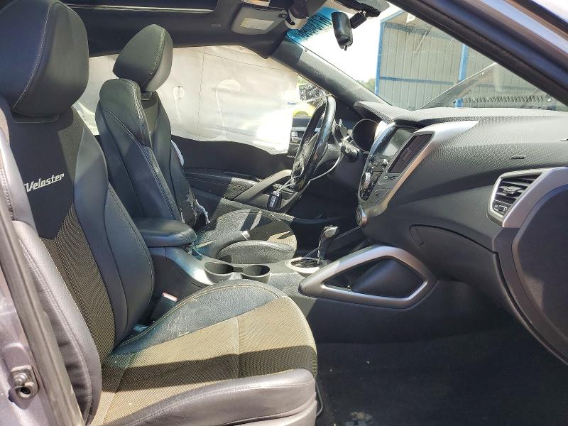 Photo 7 from auction – 2016 HYUNDAI VELOSTER AUTOMATIC with VIN KMHTC6AD1GU250791