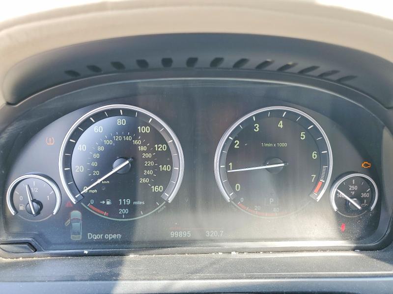 Photo 9 from auction – 2012 BMW 750 with VIN WBAKB8C57CC964118