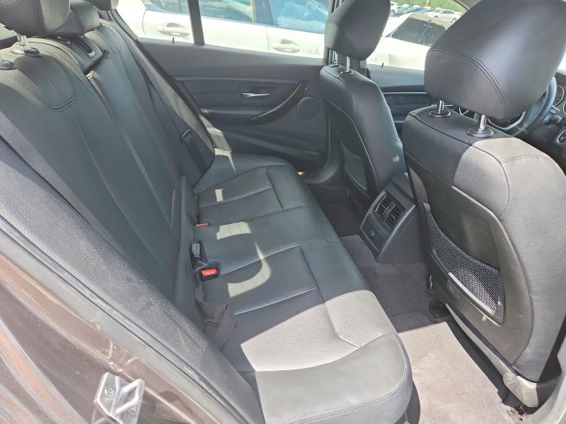 Photo 10 from auction – 2015 BMW 328 with VIN WBA3A5G52FNS89707