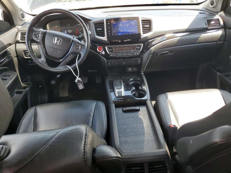 Photo 8 from auction – 2016 HONDA PILOT with VIN 5FNYF6H99GB100083