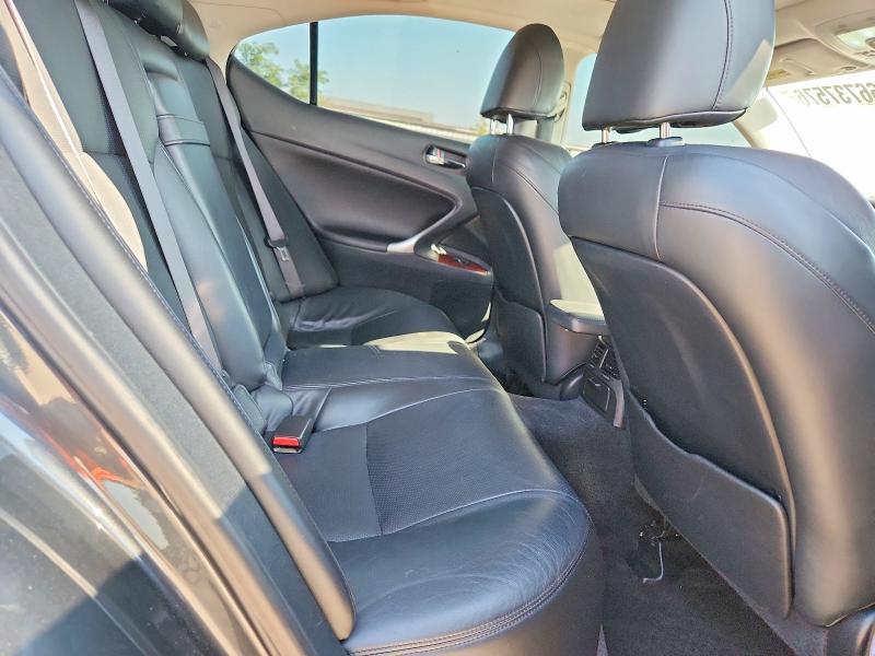 Photo 10 from auction – 2007 LEXUS IS with VIN JTHBE262X72008991