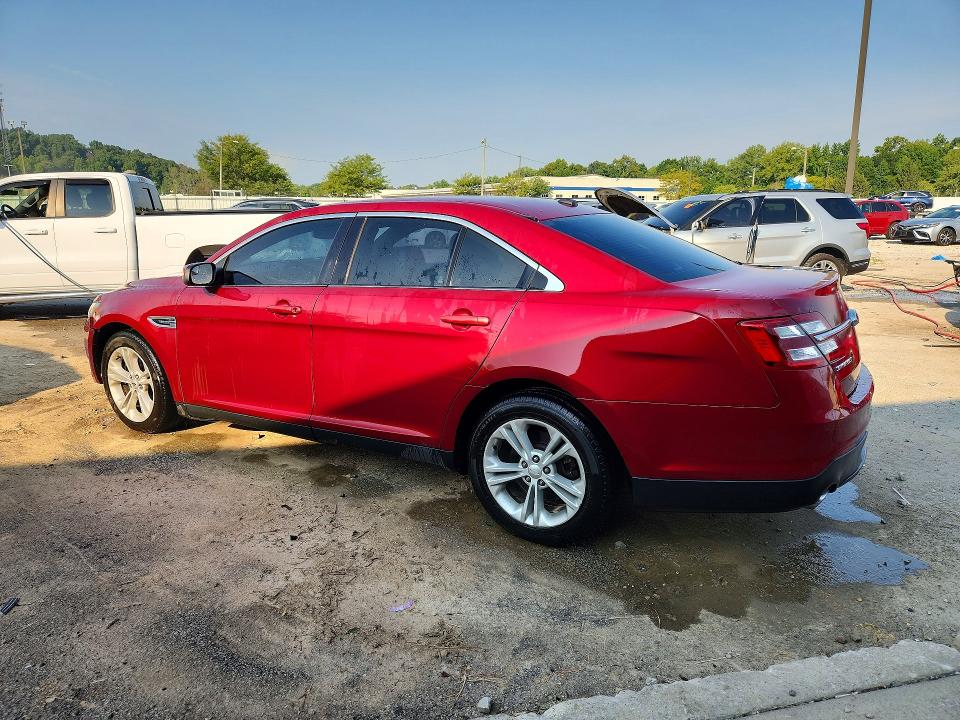 Photo 2 from auction – 2015 FORD TAURUS with VIN 1FAHP2E85FG208812