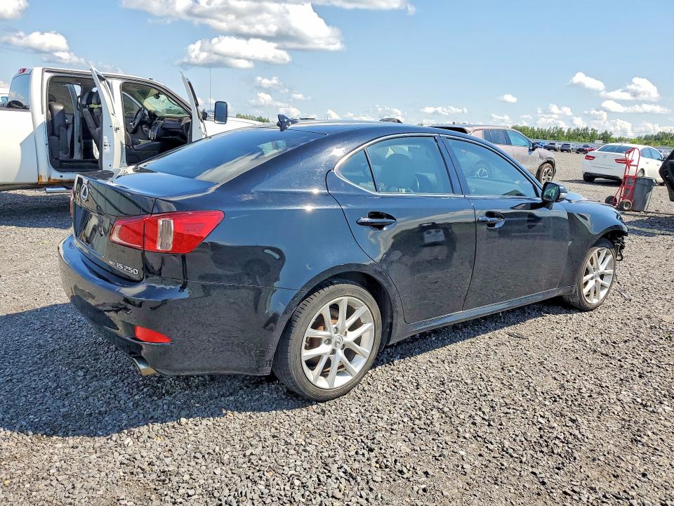 Photo 3 from auction – 2012 LEXUS IS with VIN JTHCF5C2XC5059519