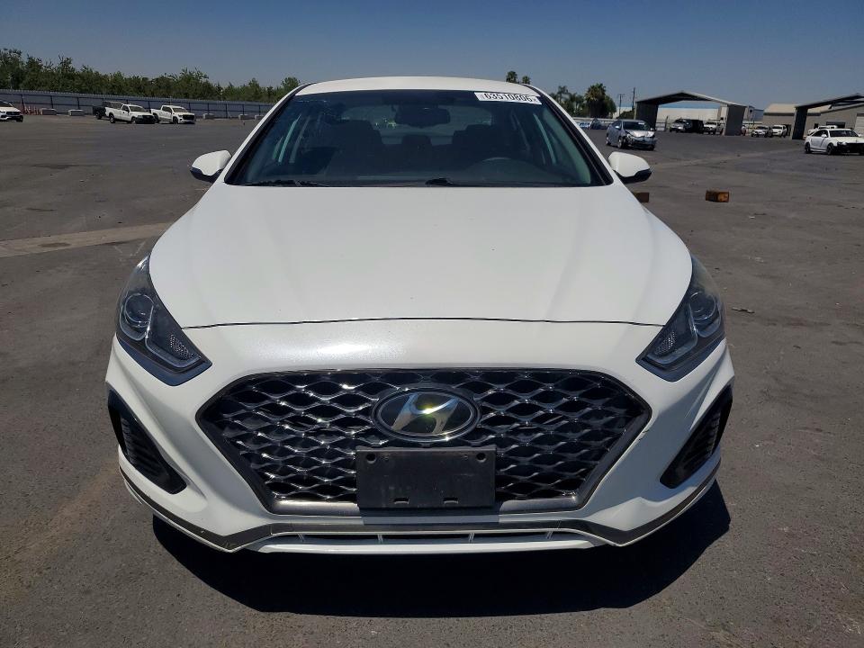 Photo 5 from auction – 2019 HYUNDAI SONATA with VIN 5NPE34AF7KH757653