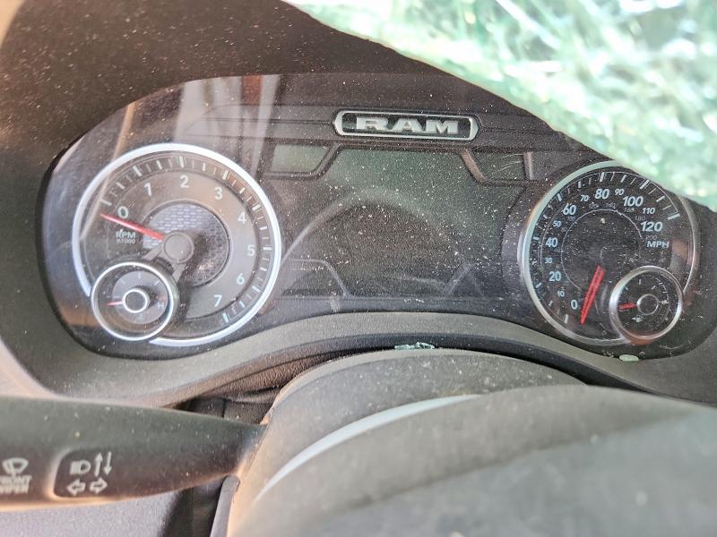 Снимка 9 от търг – 2020 RAM 1500 с VIN 1C6SRFJT7LN341243