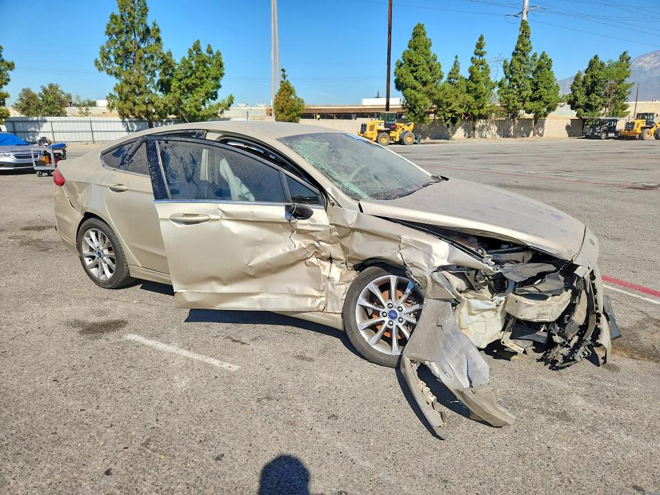 Photo 4 from auction – 2017 FORD FUSION with VIN 3FA6P0H78HR168378