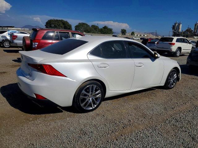Photo 3 from auction – 2019 LEXUS IS with VIN JTHBA1D24K5094072