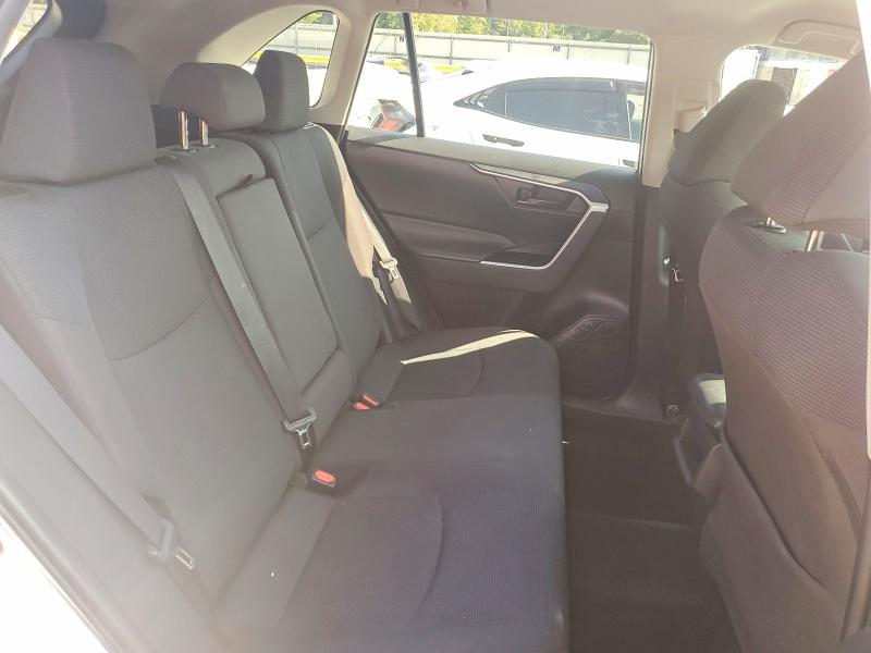 Photo 11 from auction – 2020 TOYOTA RAV4 with VIN 2T3F1RFV1LC140123