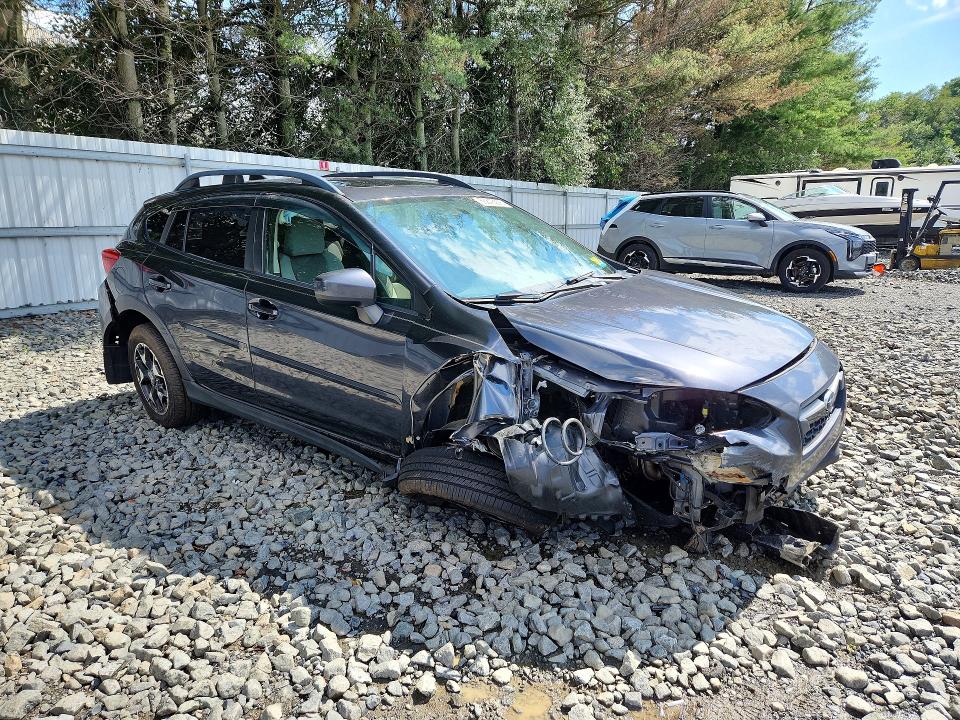Photo 4 from auction – 2019 SUBARU CROSSTREK with VIN JF2GTADC5KH338869