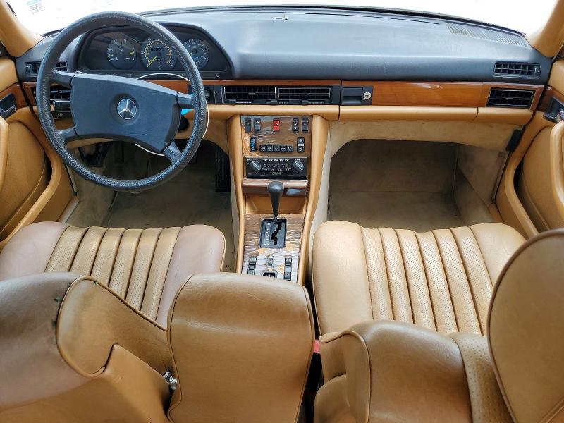 Photo 8 from auction – 1981 MERCEDES-BENZ 300 with VIN WDBCB20A7BB000269