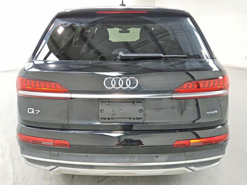Photo 6 from auction – 2021 AUDI Q7 with VIN WA1LXAF70MD017697
