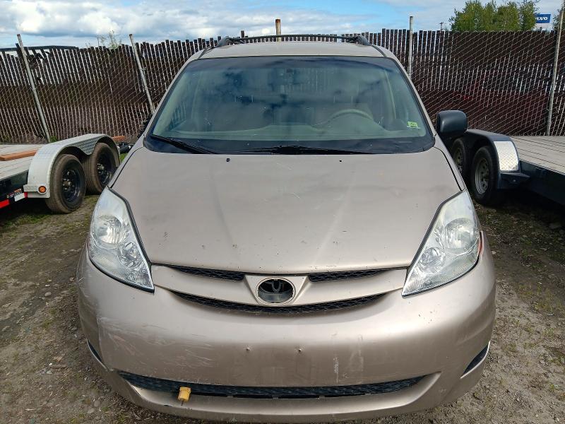 Photo 5 from auction – 2006 TOYOTA SIENNA with VIN 5TDBA23C26S066935
