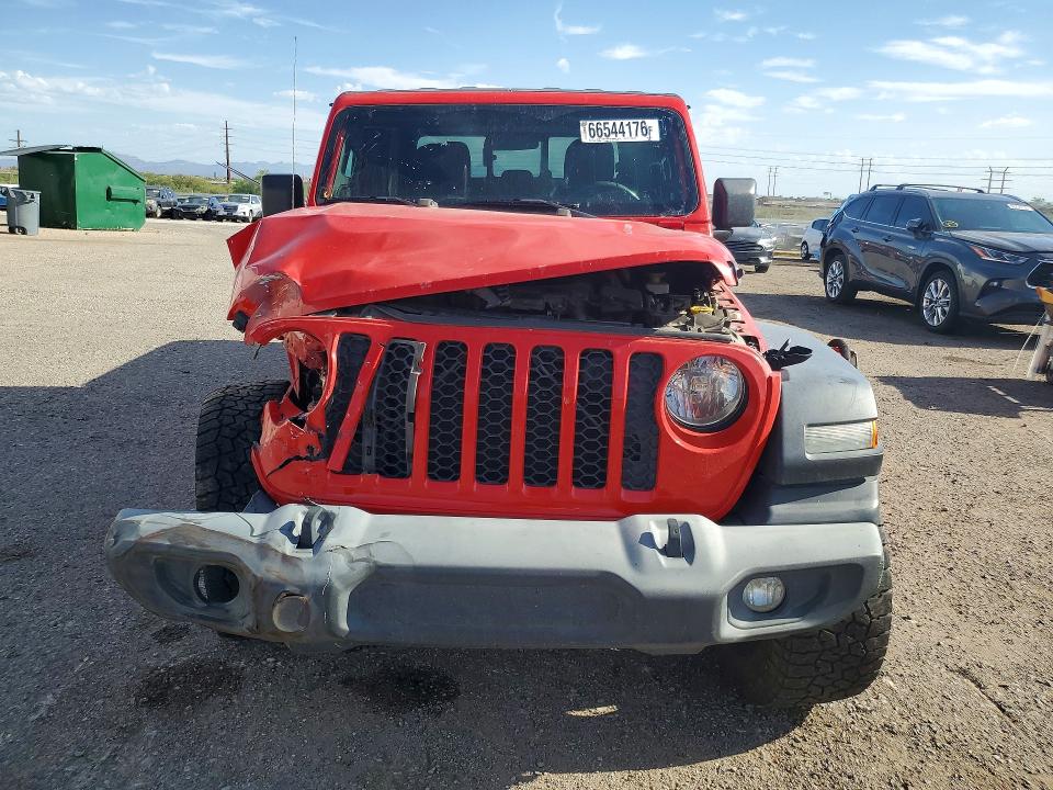 Photo 5 from auction – 2020 JEEP GLADIATOR with VIN 1C6HJTAG9LL130477