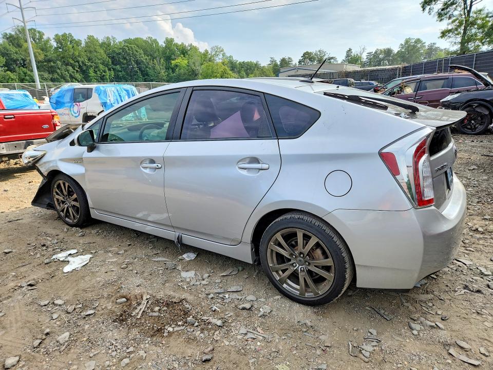 Фото 2 с аукциона – 2012 TOYOTA PRIUS с VIN JTDKN3DU0C5377010