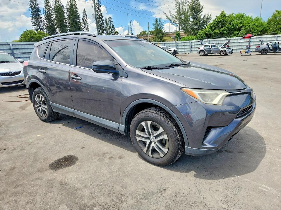 Photo 4 from auction – 2018 TOYOTA RAV4 with VIN JTMZFREV3JJ150663