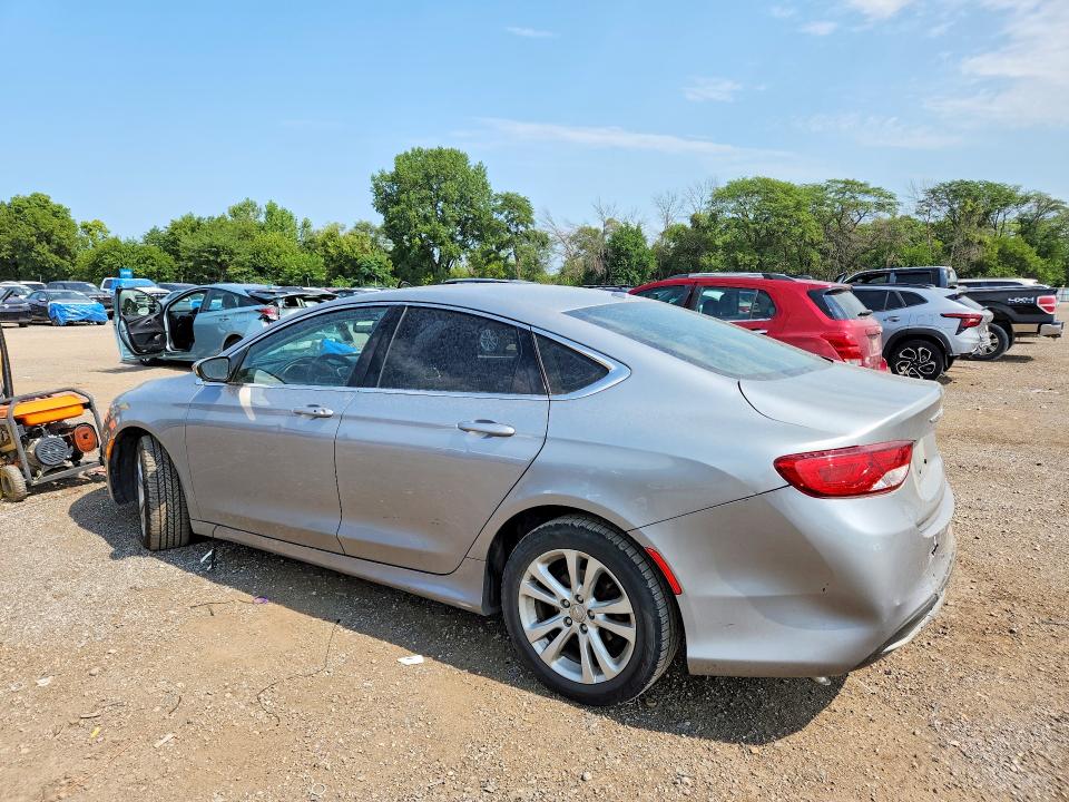 Photo 2 from auction – 2015 CHRYSLER 200 with VIN 1C3CCCABXFN599480