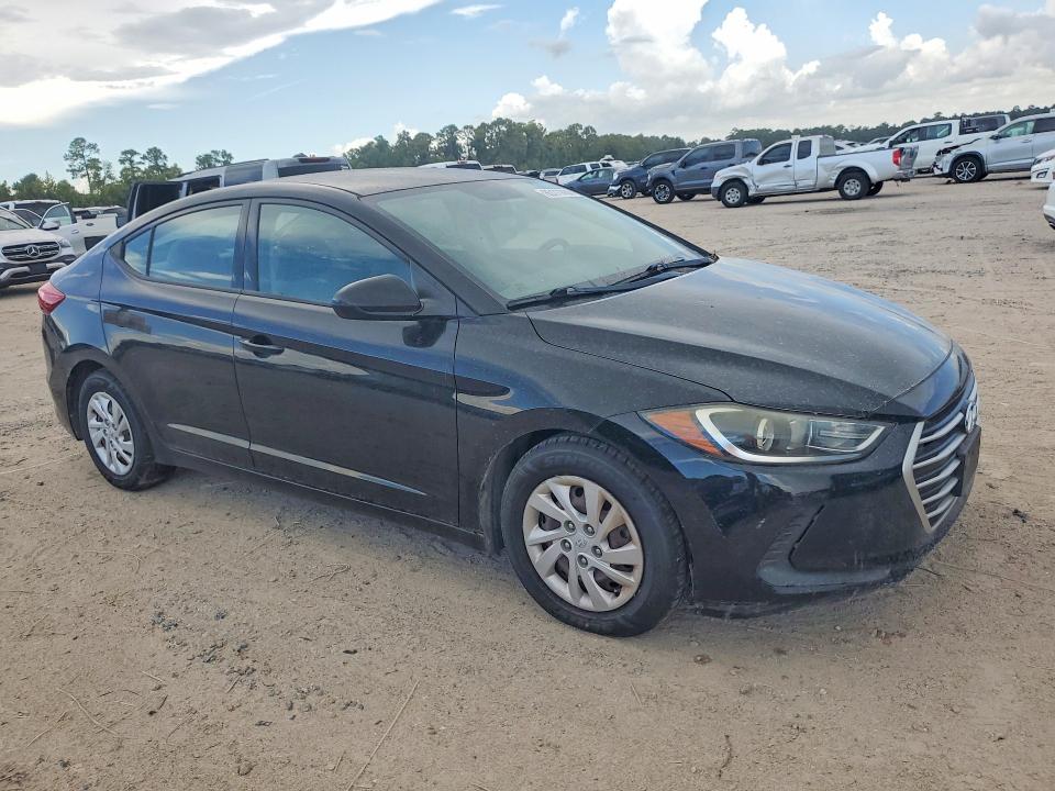 Photo 4 from auction – 2017 HYUNDAI ELANTRA with VIN 5NPD74LF8HH151865