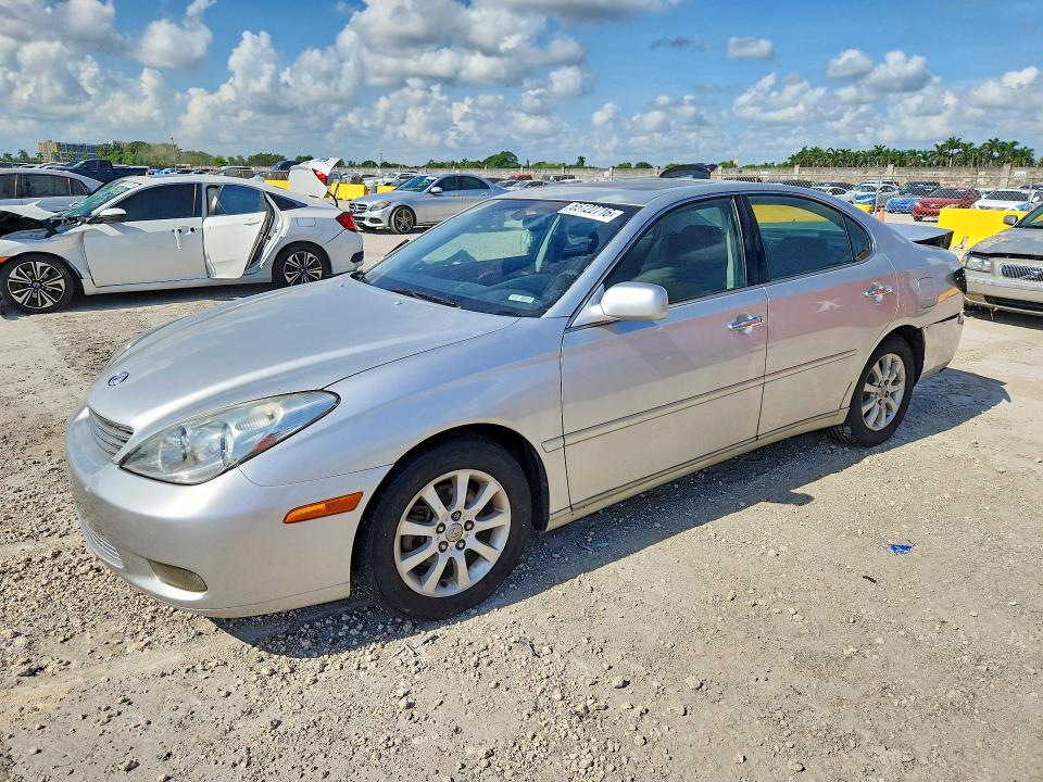 LEXUS ES 2003 with VIN JTHBF30G330094402 - Photo from auction