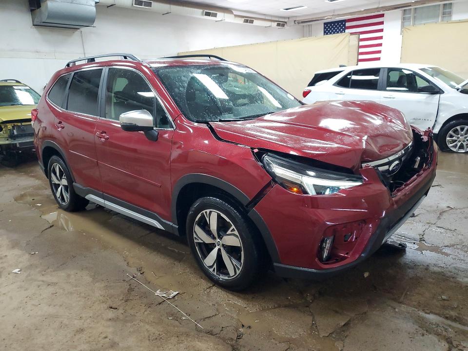 Foto 4 de la subasta – 2021 SUBARU FORESTER con VIN JF2SKAXC0MH507336
