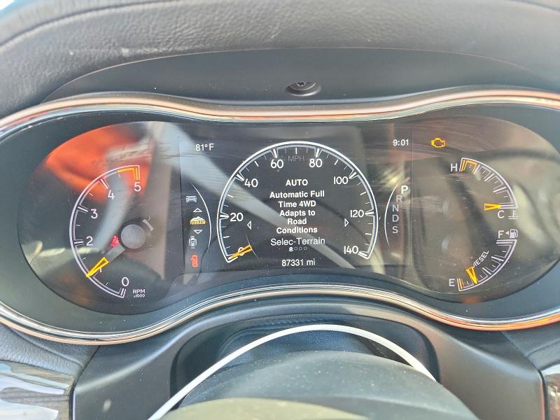 Photo 9 from auction – 2014 JEEP GRAND CHEROKEE with VIN 1C4RJFCMXEC572883