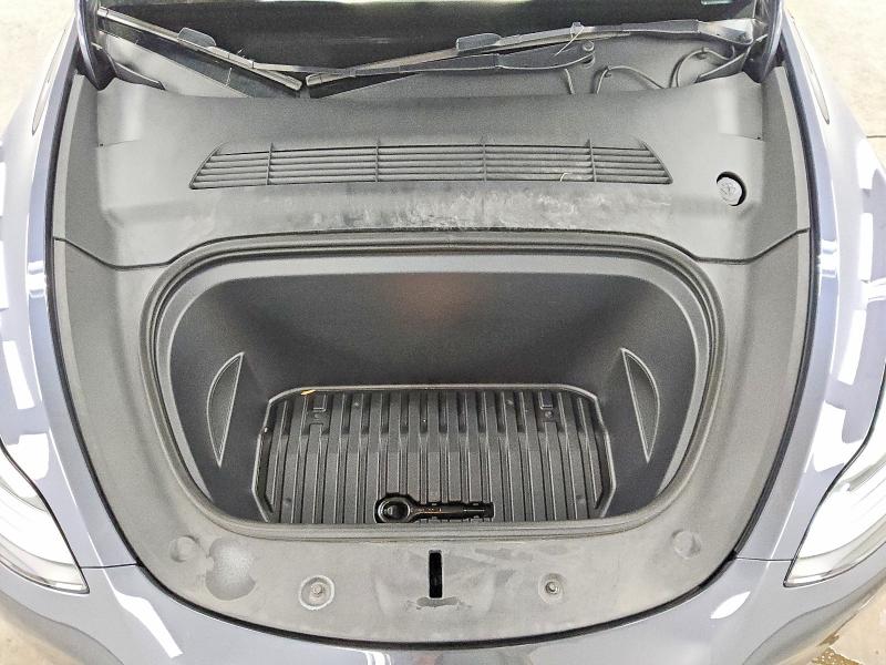 Photo 11 from auction – 2023 TESLA MODEL Y with VIN 7SAYGDEF1PF793939