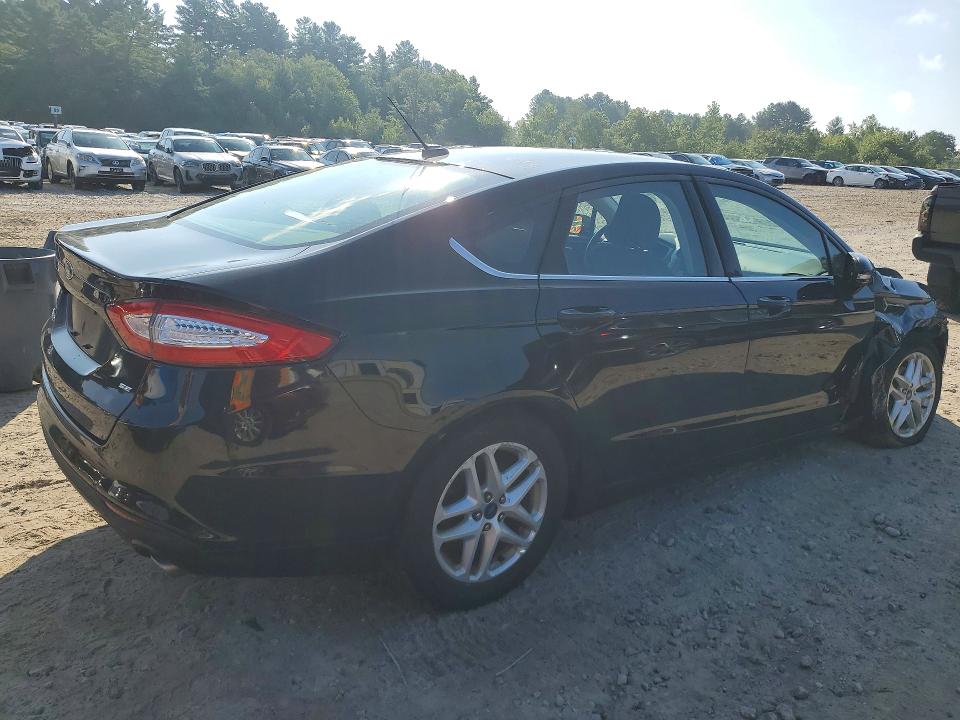 Photo 3 from auction – 2016 FORD FUSION with VIN 3FA6P0H72GR293827