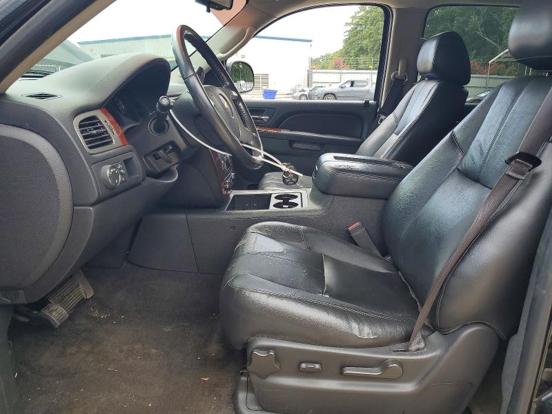 Photo 7 from auction – 2013 CHEVROLET TAHOE with VIN 1GNSCBE09DR162304