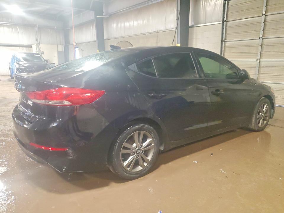 Photo 3 from auction – 2017 HYUNDAI ELANTRA with VIN 5NPD84LF1HH045772