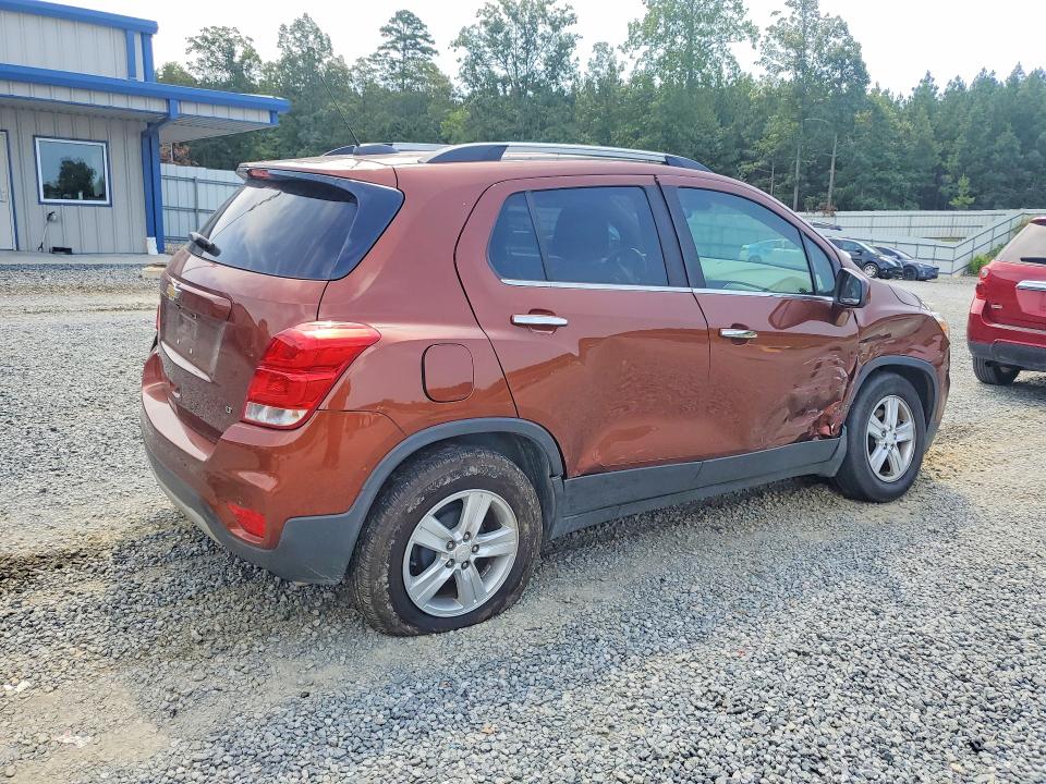 Фото 3 с аукциона – 2019 CHEVROLET TRAX с VIN 3GNCJLSB7KL243618