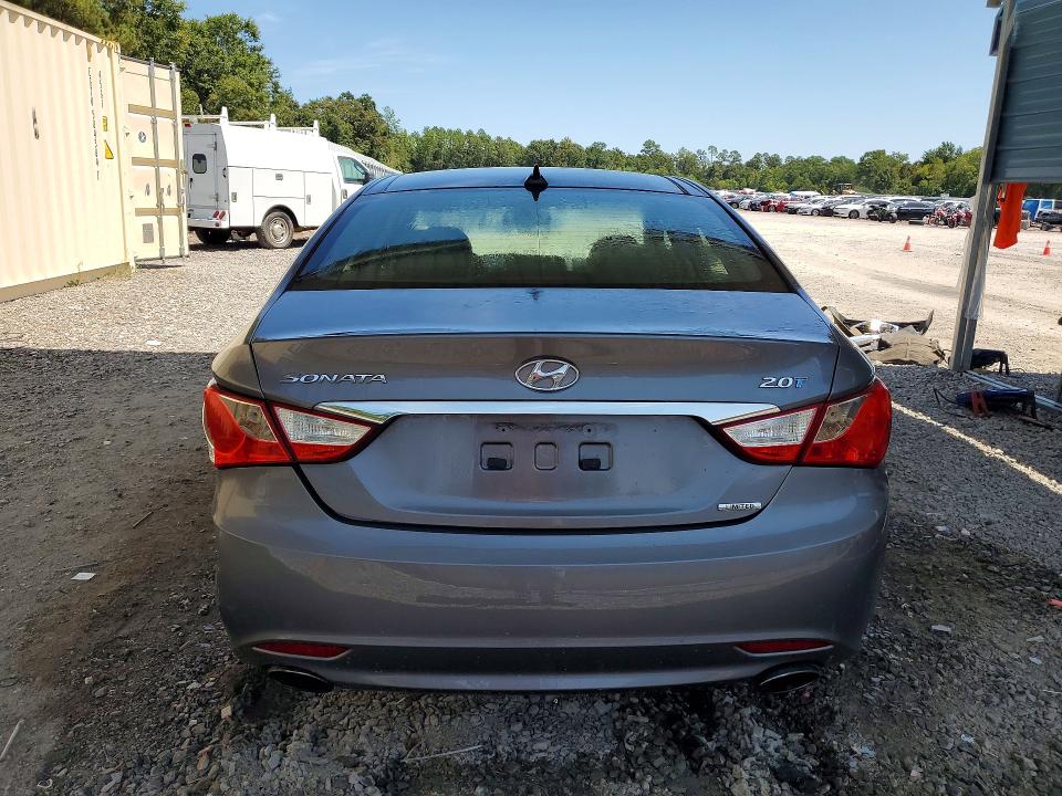 Photo 6 from auction – 2012 HYUNDAI SONATA with VIN 5NPEC4AB4CH437365