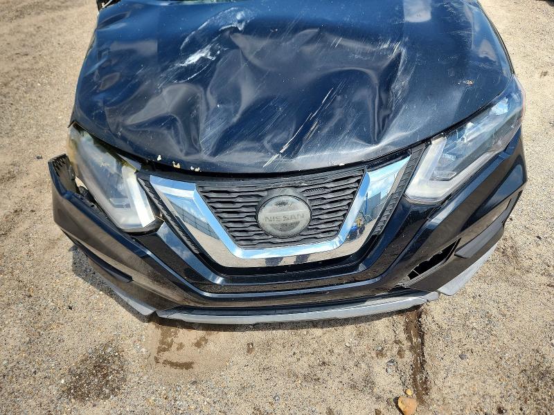 Photo 12 from auction – 2018 NISSAN ROGUE with VIN KNMAT2MT4JP569681