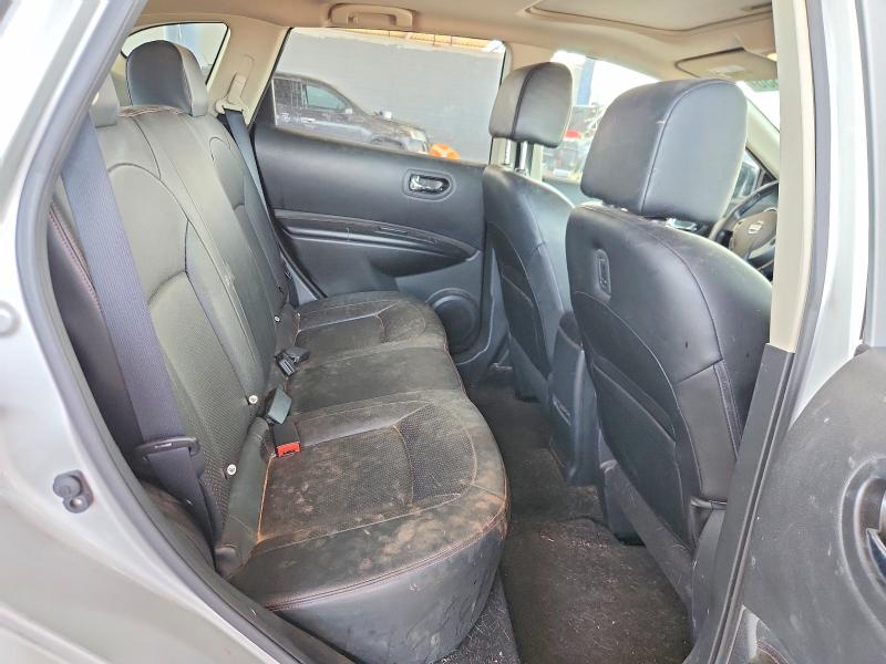 Photo 11 from auction – 2013 NISSAN ROGUE with VIN JN8AS5MV8DW643995