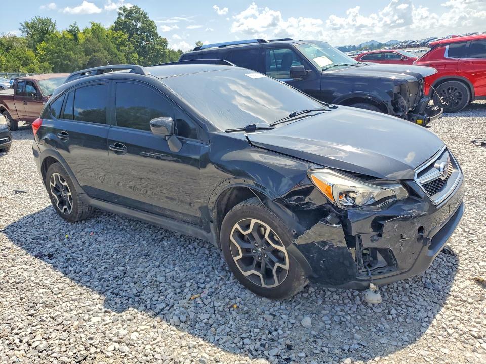 Photo 4 from auction – 2017 SUBARU CROSSTREK with VIN JF2GPABCXHH243918