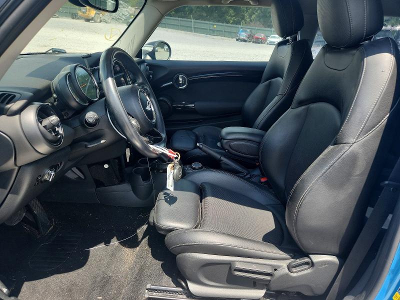 Photo 7 from auction – 2016 MINI COOPER with VIN WMWXP7C57G2A42948