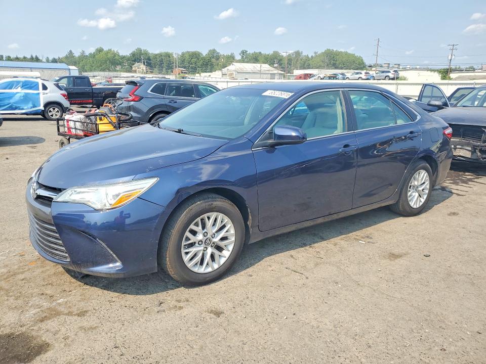 TOYOTA CAMRY 2016 with VIN 4T4BF1FK2GR571810 - Photo from auction