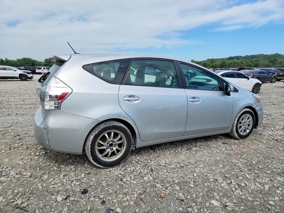 Photo 3 from auction – 2012 TOYOTA PRIUS V with VIN JTDZN3EU2C3019769